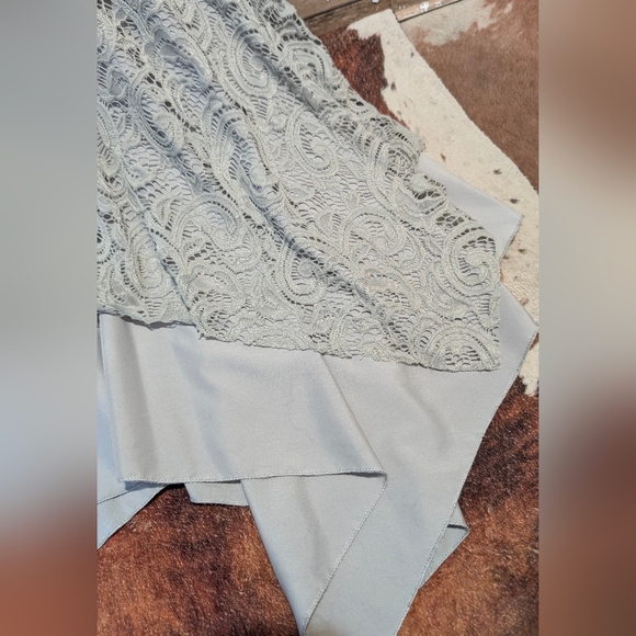 NWT E Retro Denim Vest With Gray Lace And Lining Shark Bite Hem - Picture 13 of 13